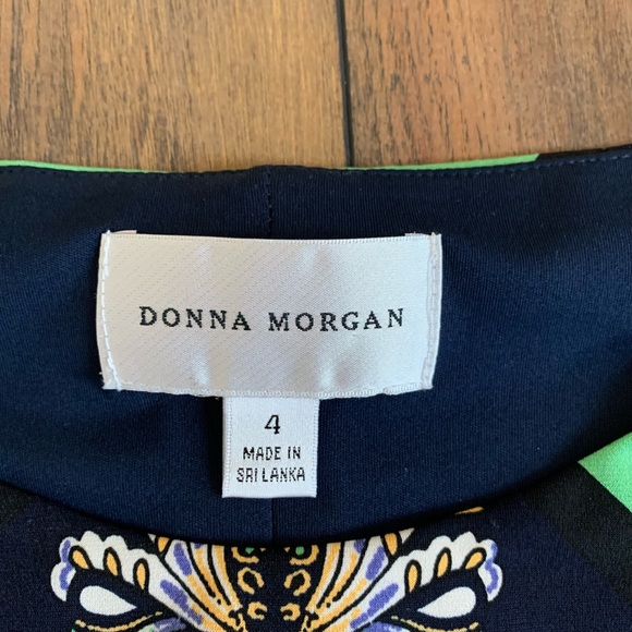 Donna Morgan Shift Dress - Picture 2 of 2